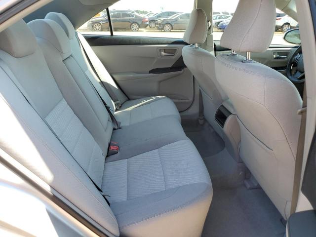 4T1BF1FK8HU754561 - 2017 TOYOTA CAMRY LE SILVER photo 10