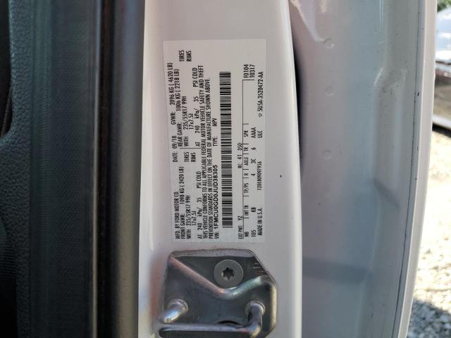 1FMCU0GD0JUD38305 - 2018 FORD ESCAPE SE 白色 照片 13