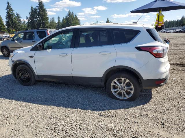 1FMCU0GD0JUD38305 - 2018 FORD ESCAPE SE 白色 照片 2