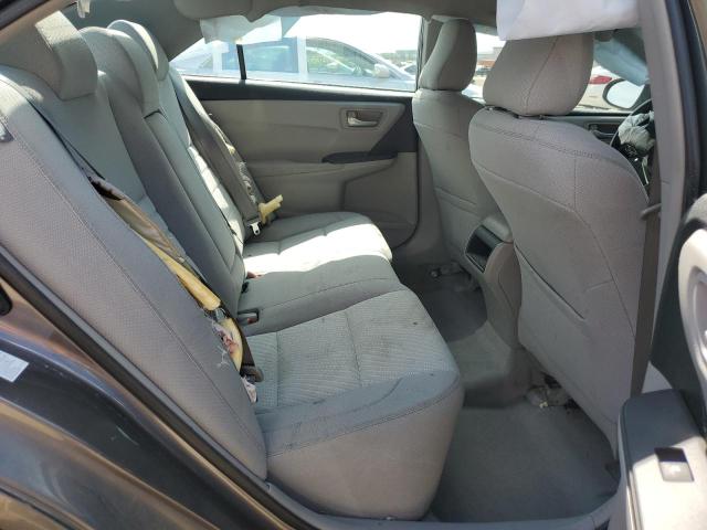 4T4BF1FK1GR525367 - 2016 TOYOTA CAMRY LE GRAY photo 10