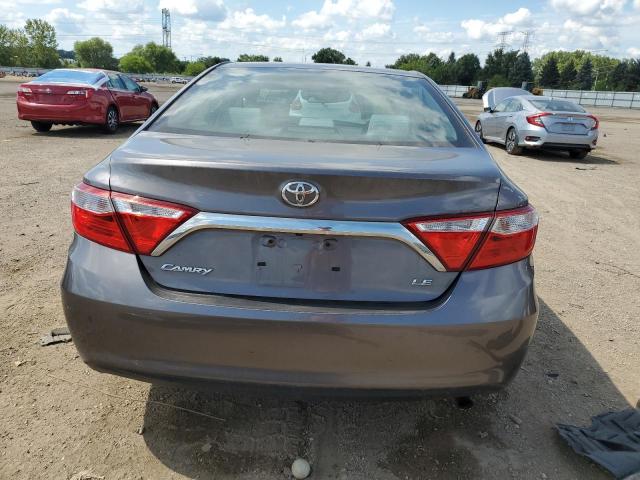 4T4BF1FK1GR525367 - 2016 TOYOTA CAMRY LE GRAY photo 6