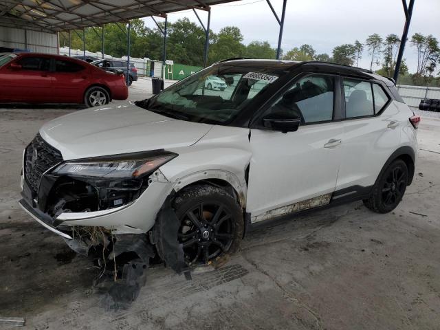 2021 NISSAN KICKS SR, 