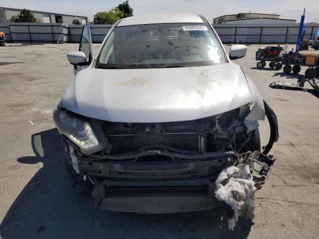 KNMAT2MV2HP548372 - 2017 NISSAN ROGUE S Gümüş foto 5