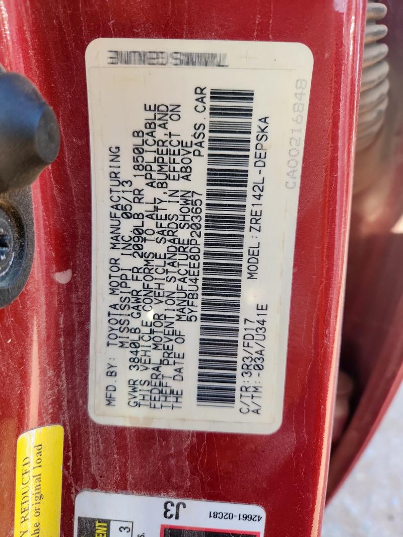 5YFBU4EE8DP203657 - 2013 TOYOTA COROLLA BASE أحمر صورة 12