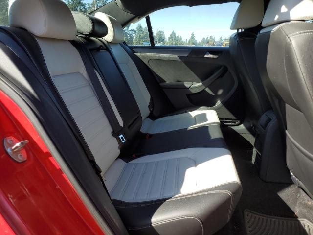 3VWD17AJ5GM340019 - 2016 VOLKSWAGEN JETTA SPORT RED photo 10