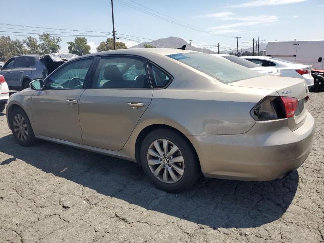 1VWAT7A30FC046395 - 2015 VOLKSWAGEN PASSAT S SILVER photo 2