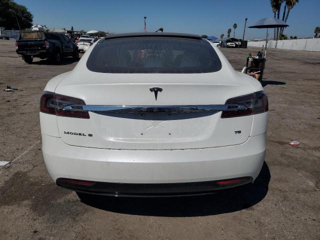 5YJSA1E17HF204837 - 2017 TESLA MODEL S WHITE photo 6