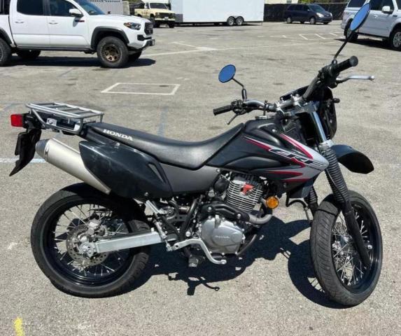 JH2MD375X9K001044 - 2009 HONDA CRF230 M BLACK photo 6