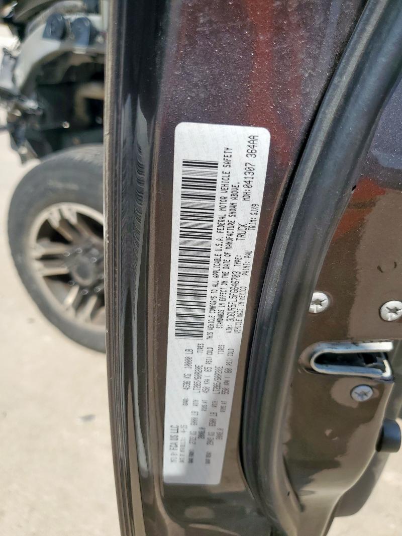 3C6UR5FL5FG646703 - 2015 RAM 2500 LARAMIE 灰色 照片 12