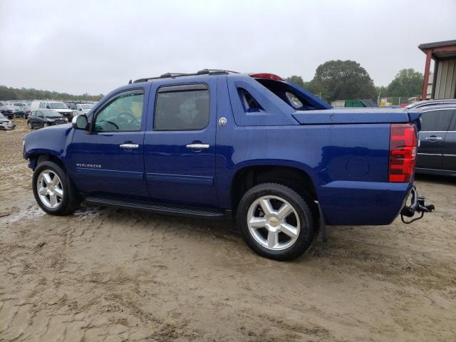 3GNTKFE71DG223334 - 2013 CHEVROLET AVALANCHE LT BLUE photo 2