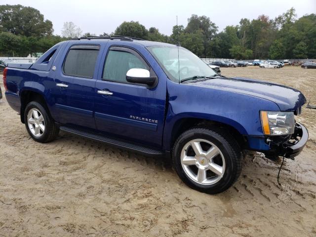 3GNTKFE71DG223334 - 2013 CHEVROLET AVALANCHE LT BLUE photo 4