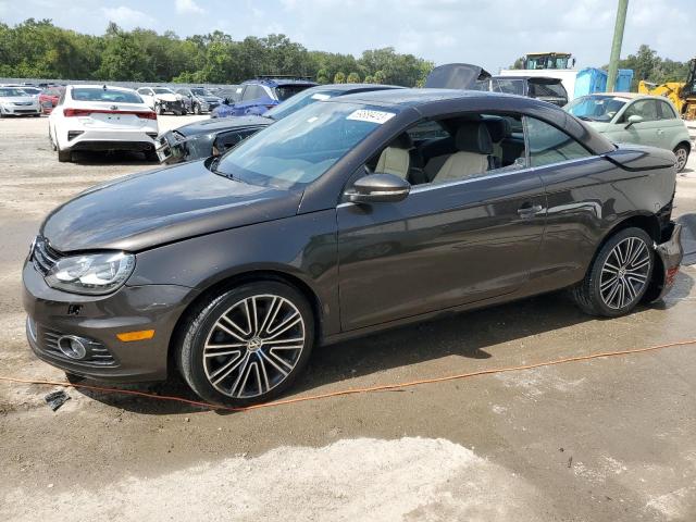 WVWFW8AH7FV002089 - 2015 VOLKSWAGEN EOS LUX 石墨色 照片 1