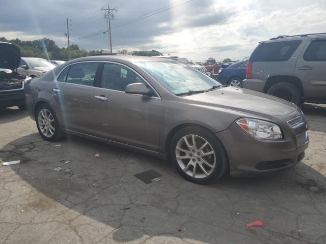 1G1ZE5E13BF336726 - 2011 CHEVROLET MALIBU LTZ ოქროსფერი ფოტო 4