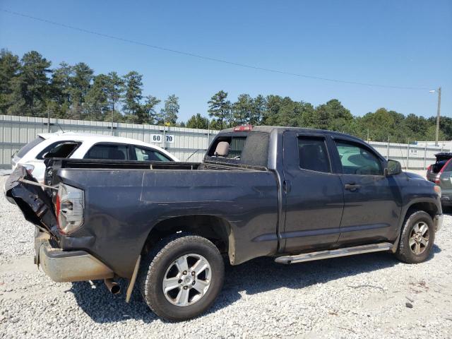 5TFRM5F11EX068766 - 2014 TOYOTA TUNDRA DOUBLE CAB SR/SR5 GRAY photo 3