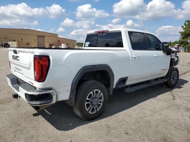 1GT49PEY8MF153436 - 2021 GMC SIERRA K2500 AT4 WHITE photo 3