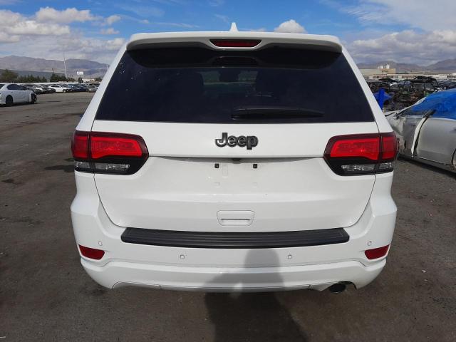 1C4RJEAG7LC140420 - 2020 JEEP GRAND CHER LAREDO WHITE photo 6