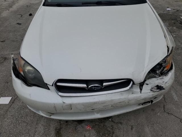 4S3BL616557206449 - 2005 SUBARU LEGACY 2.5I WHITE photo 11