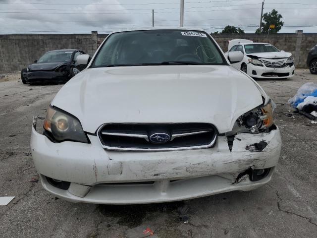 4S3BL616557206449 - 2005 SUBARU LEGACY 2.5I WHITE photo 5