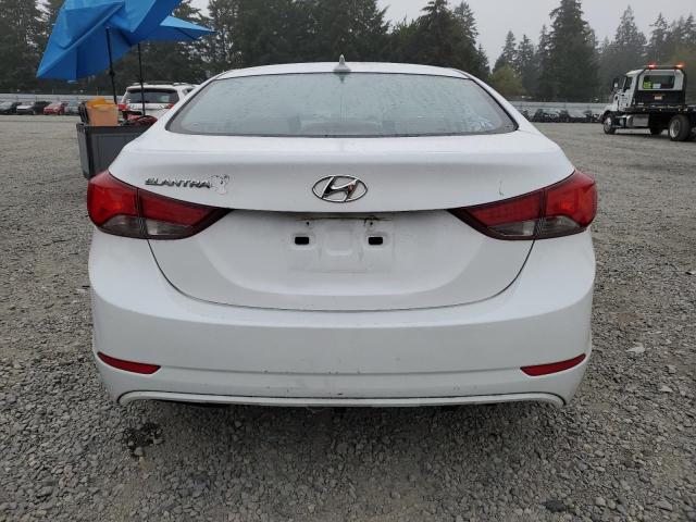 5NPDH4AEXGH714761 - 2016 HYUNDAI ELANTRA SE WHITE photo 6