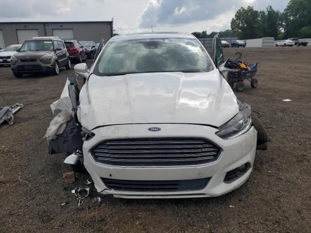 3FA6P0SU3GR102608 - 2016 FORD FUSION TITANIUM PHEV WHITE photo 5