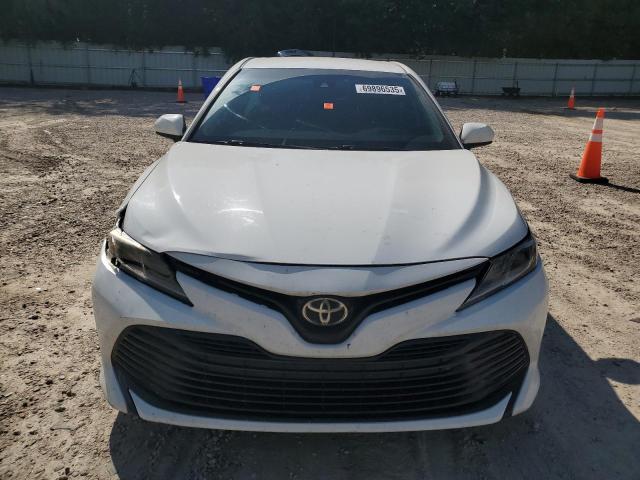 4T1B11HK6KU167875 - 2019 TOYOTA CAMRY L WHITE photo 5