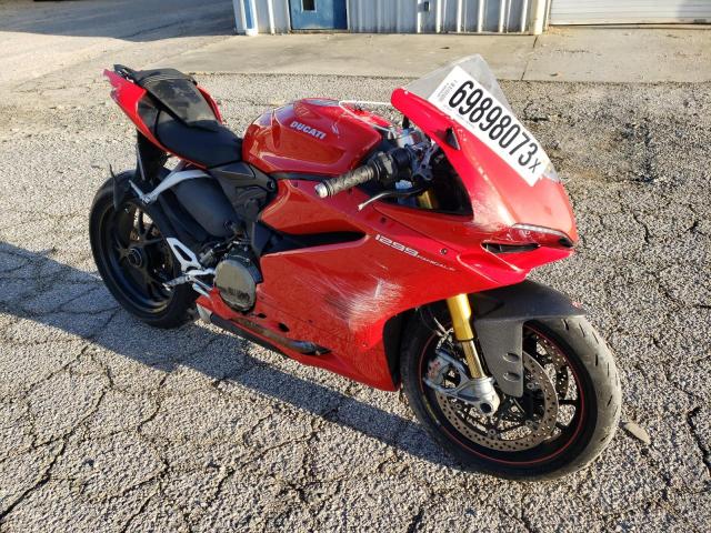 ZDM14BYW0FB025964 - 2015 DUCATI SUPERBIKE 1299 PANIGALE RED photo 1