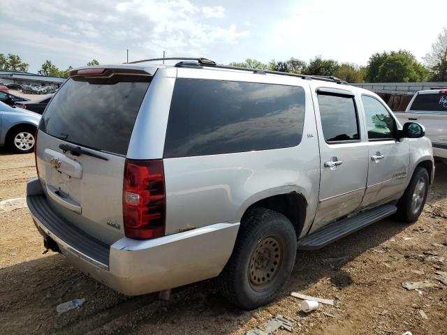 1GNSKKE31BR185120 - 2011 CHEVROLET SUBURBAN K1500 LTZ WHITE photo 3