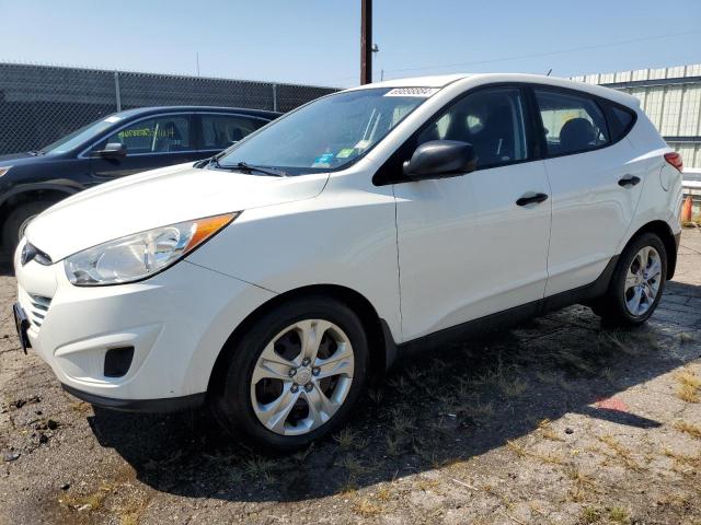 KM8JT3AC6CU417766 - 2012 HYUNDAI TUCSON GL WHITE photo 1