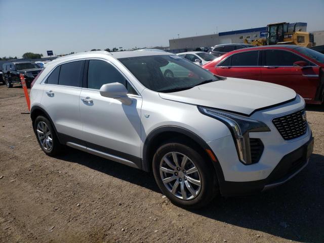 1GYFZDR48LF010767 - 2020 CADILLAC XT4 PREMIUM LUXURY WHITE photo 4