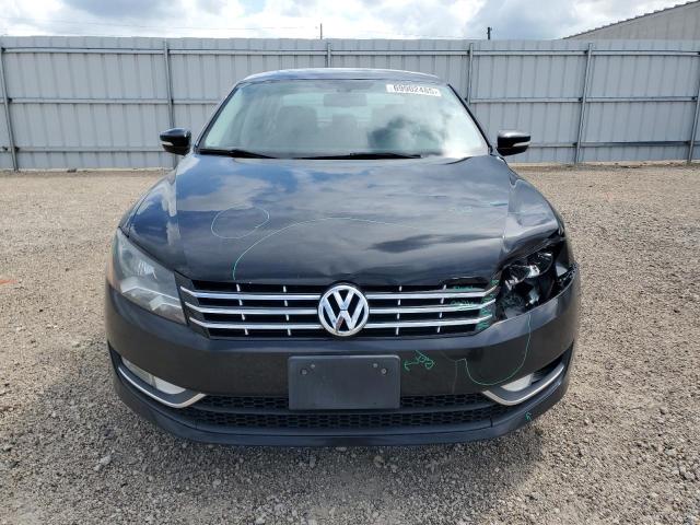 1VWCP7A32DC073706 - 2013 VOLKSWAGEN PASSAT SEL Noir photo 5