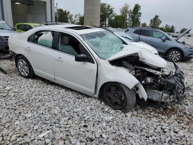 3FAHP0HA0AR169051 - 2010 FORD FUSION SE WHITE photo 4