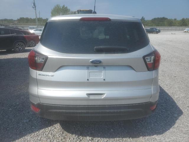 1FMCU0F75KUA10567 - 2019 FORD ESCAPE S ვერცხლისფერი ფოტო 6