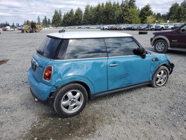 WMWMF3C5XATZ21471 - 2010 MINI COOPER BLUE photo 3