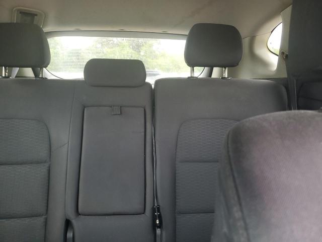 KM8J23A42KU933682 - 2019 HYUNDAI TUCSON SE RED photo 10