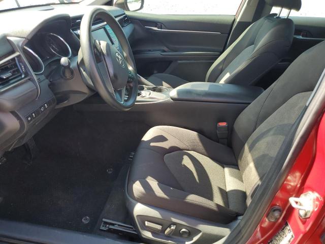 4T1C11AKXLU910439 - 2020 TOYOTA CAMRY LE Qırmızı foto 7