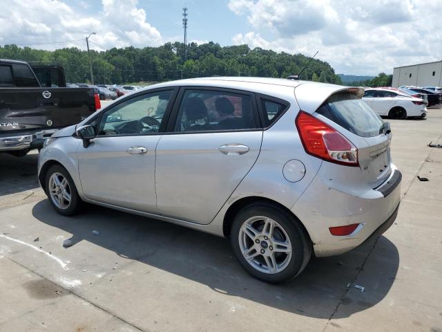 3FADP4EJ5KM113146 - 2019 FORD FIESTA SE SILVER photo 4