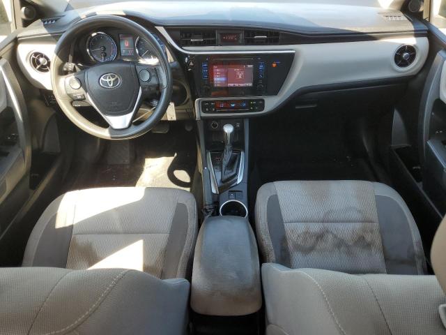 2T1BURHE2JC074447 - 2018 TOYOTA COROLLA L Grau Foto 8