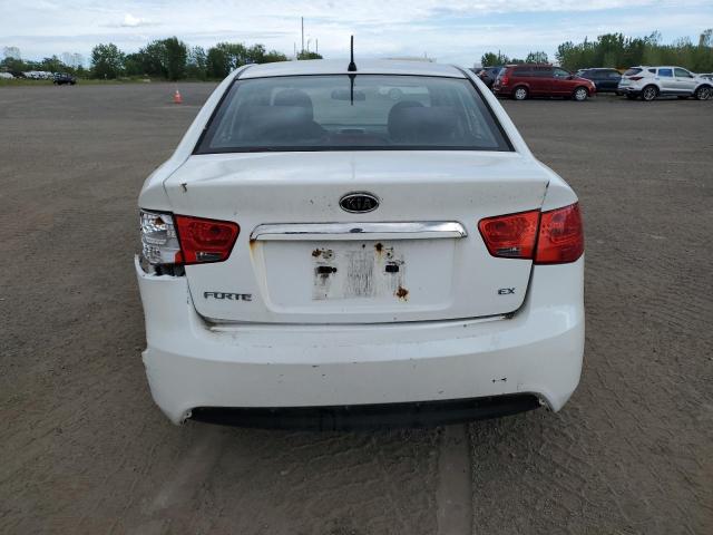 KNAFU4A25D5650597 - 2013 KIA FORTE EX 白色 照片 6