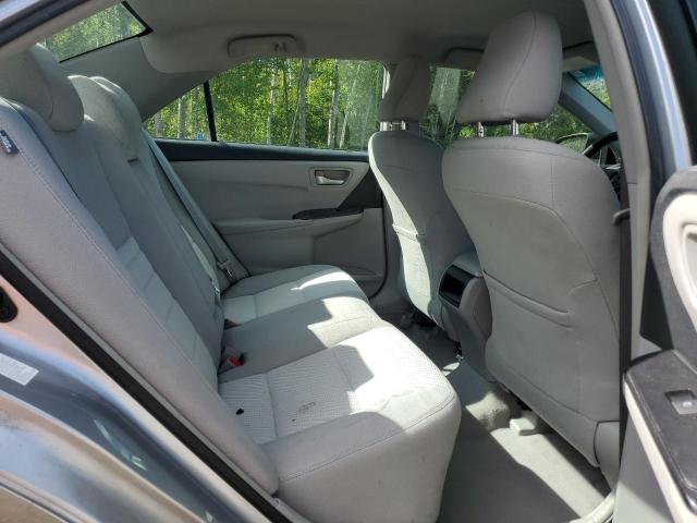 4T1BF1FK0FU012619 - 2015 TOYOTA CAMRY LE SILVER photo 10