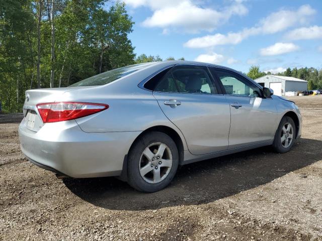4T1BF1FK0FU012619 - 2015 TOYOTA CAMRY LE SILVER photo 3