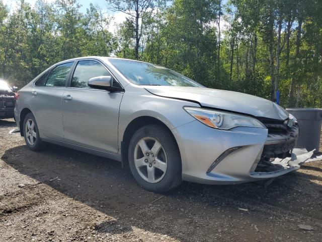 4T1BF1FK0FU012619 - 2015 TOYOTA CAMRY LE SILVER photo 4