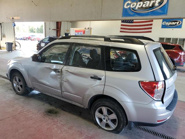 JF2SHABC9BH742238 - 2011 SUBARU FORESTER 2.5X ვერცხლისფერი ფოტო 2