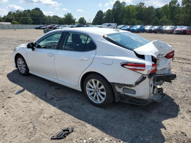4T1B11HK3KU775014 - 2019 TOYOTA CAMRY L WHITE photo 2