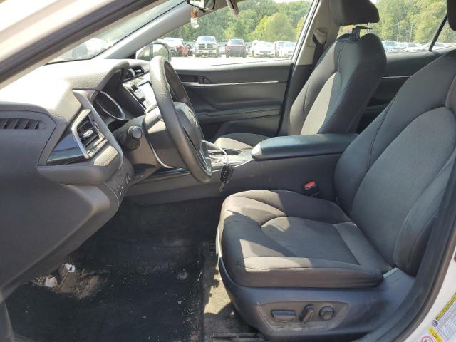 4T1B11HK3KU775014 - 2019 TOYOTA CAMRY L WHITE photo 7