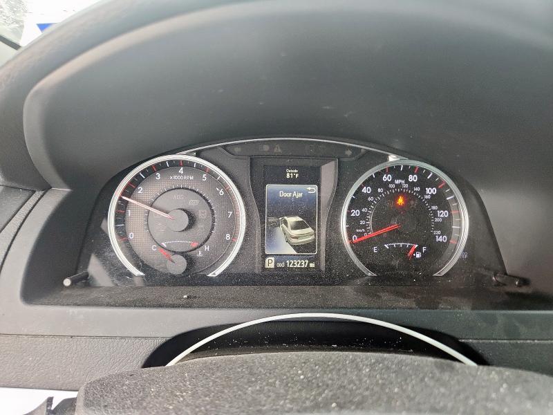 4T1BF1FK4HU276946 - 2017 TOYOTA CAMRY LE WHITE photo 9