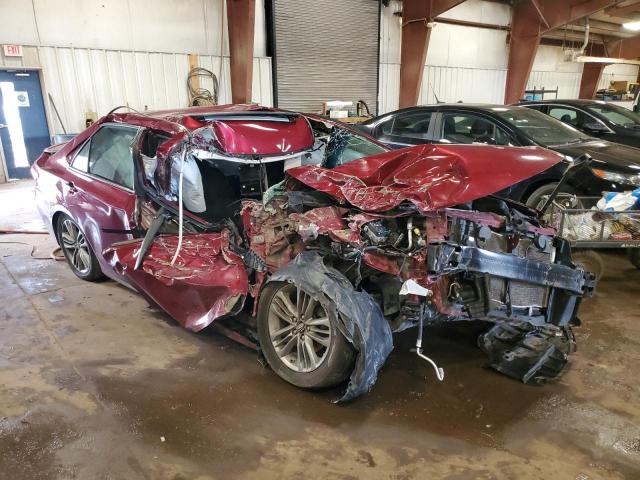 4T1BF1FKXHU698977 - 2017 TOYOTA CAMRY LE წითელი ფოტო 4