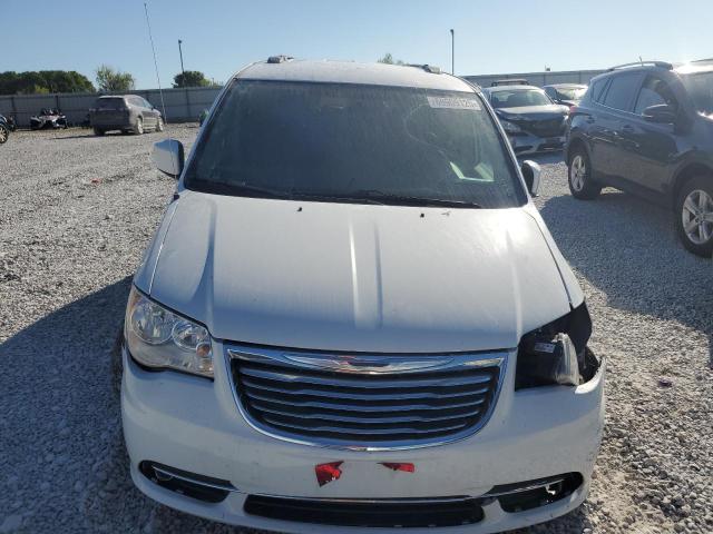 2C4RC1BG3GR186745 - 2016 CHRYSLER TOWN & COU TOURING WHITE photo 5