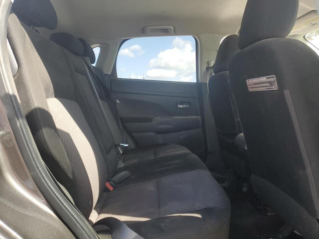 JA4AR3AU4HZ067196 - 2017 MITSUBISHI OUTLANDER SPORT ES Grafit foto 10