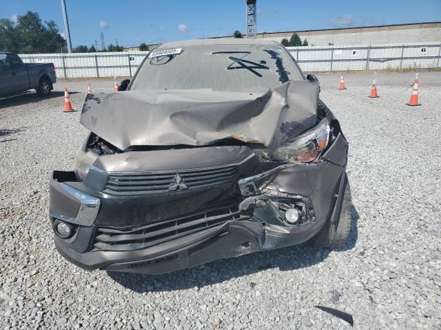 JA4AR3AU4HZ067196 - 2017 MITSUBISHI OUTLANDER SPORT ES Grafit foto 5