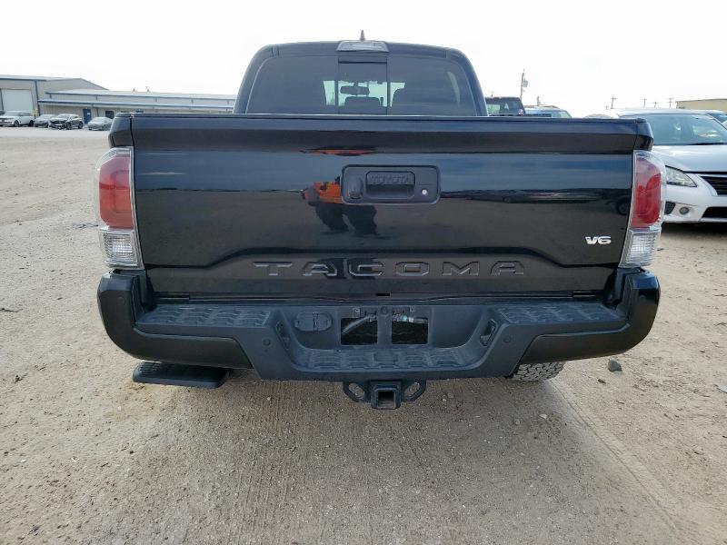 5TFDZ5BN9HX020134 - 2017 TOYOTA TACOMA DOUBLE CAB 黑色 照片 6